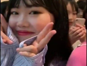 实拍小姐姐被打,小姐姐遭遇暴力袭击，现场情况令人揪心