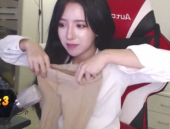 沙洋直播小姐姐,魅力四溢，直播界的新星